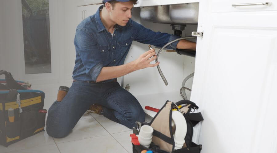 Expert burst pipe repair services in Cook Springs, AL